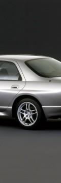 NISSAN Skyline IX (R33)  Технические характеристики
