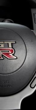 NISSAN モデル
  GT R  技術仕様
